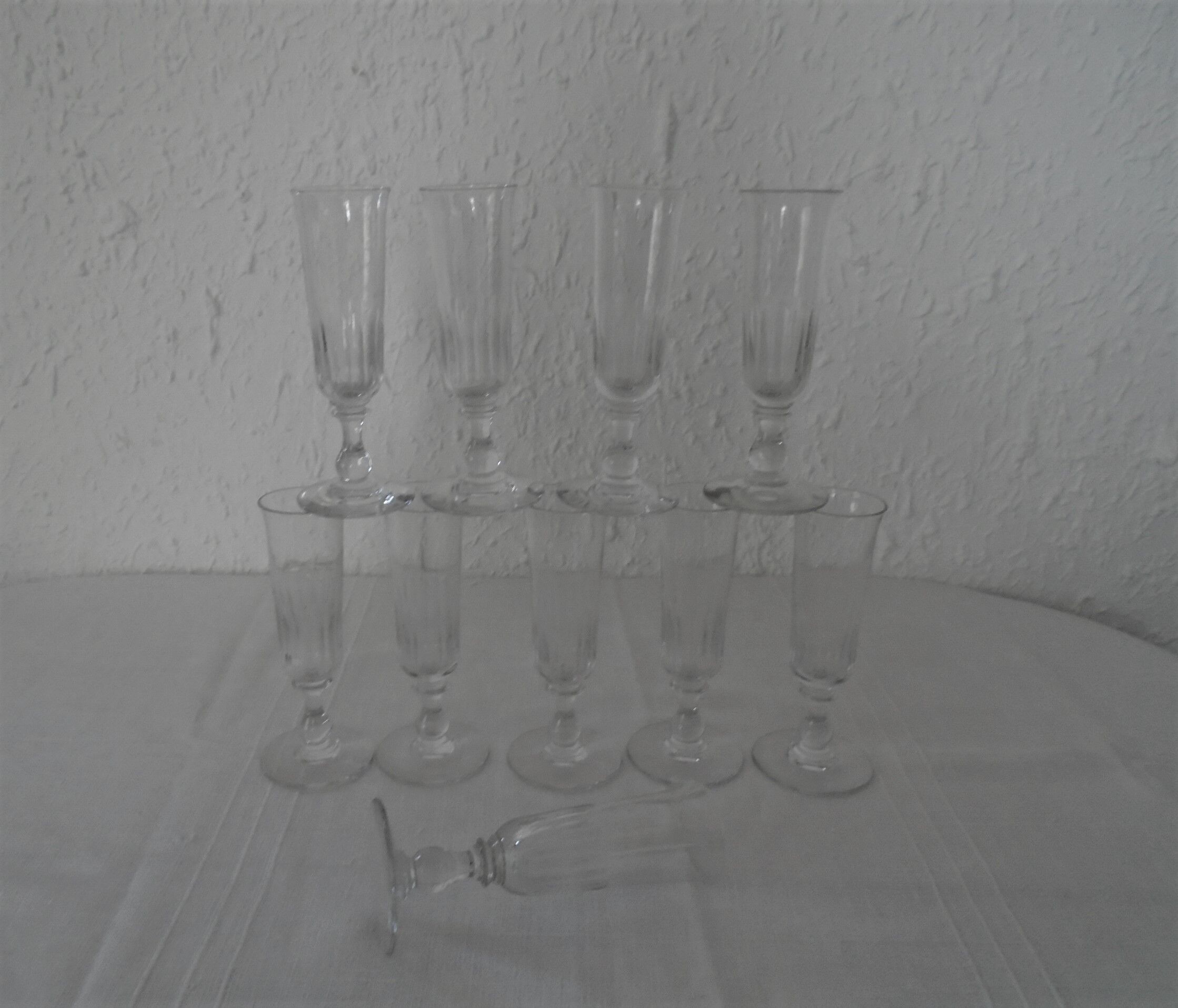 10 Louis Philippe flutes elegant old blown glasses bulled
