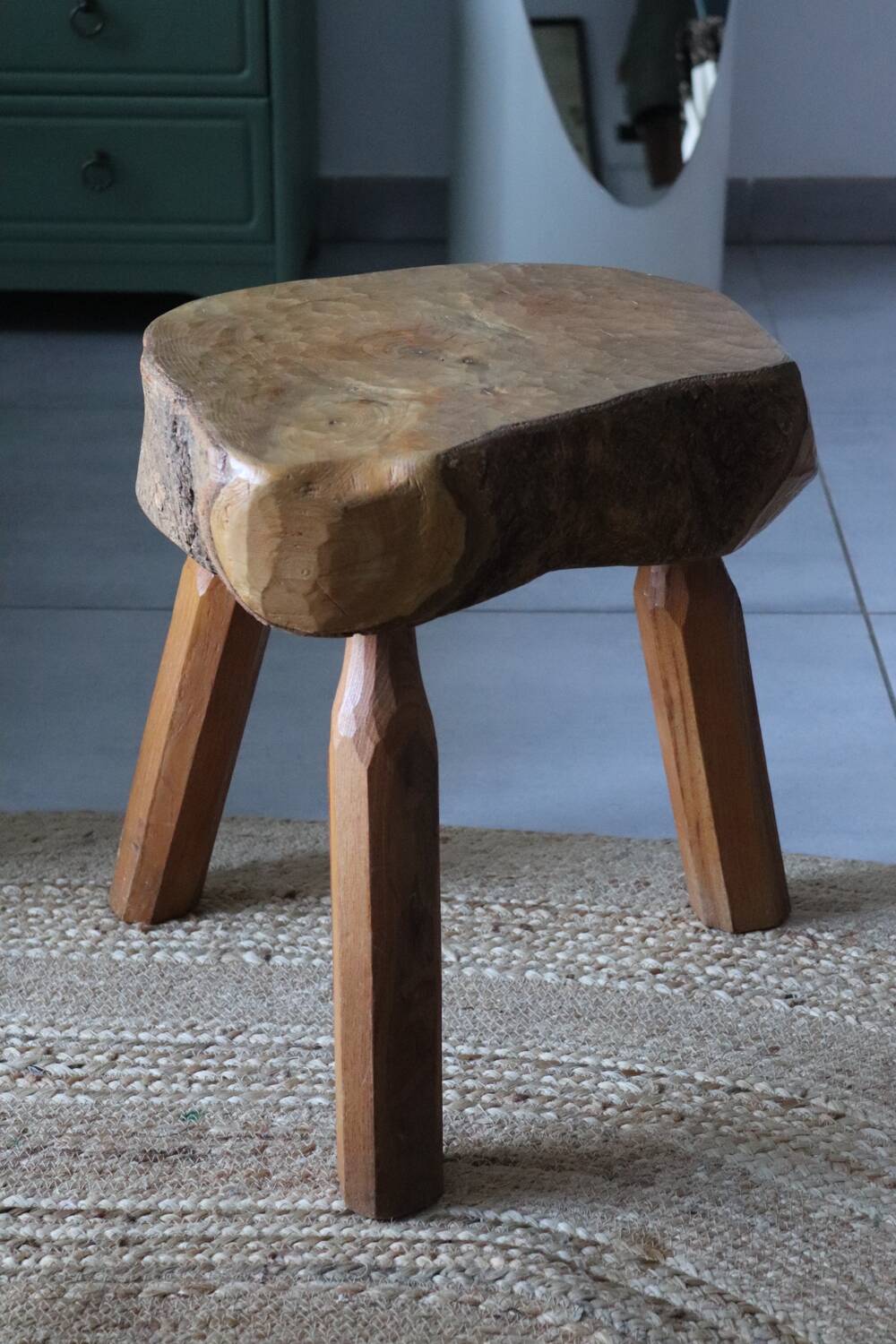 Brutalist stool in solid elm