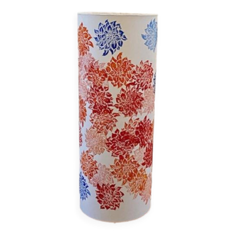 Dahlia pattern tube lamp