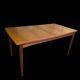 Table scandinave galbée extensible papillon en teck années 60