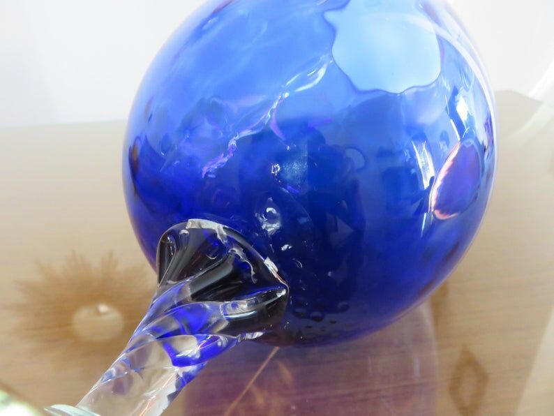 Italy vase in textured blue glass 70s