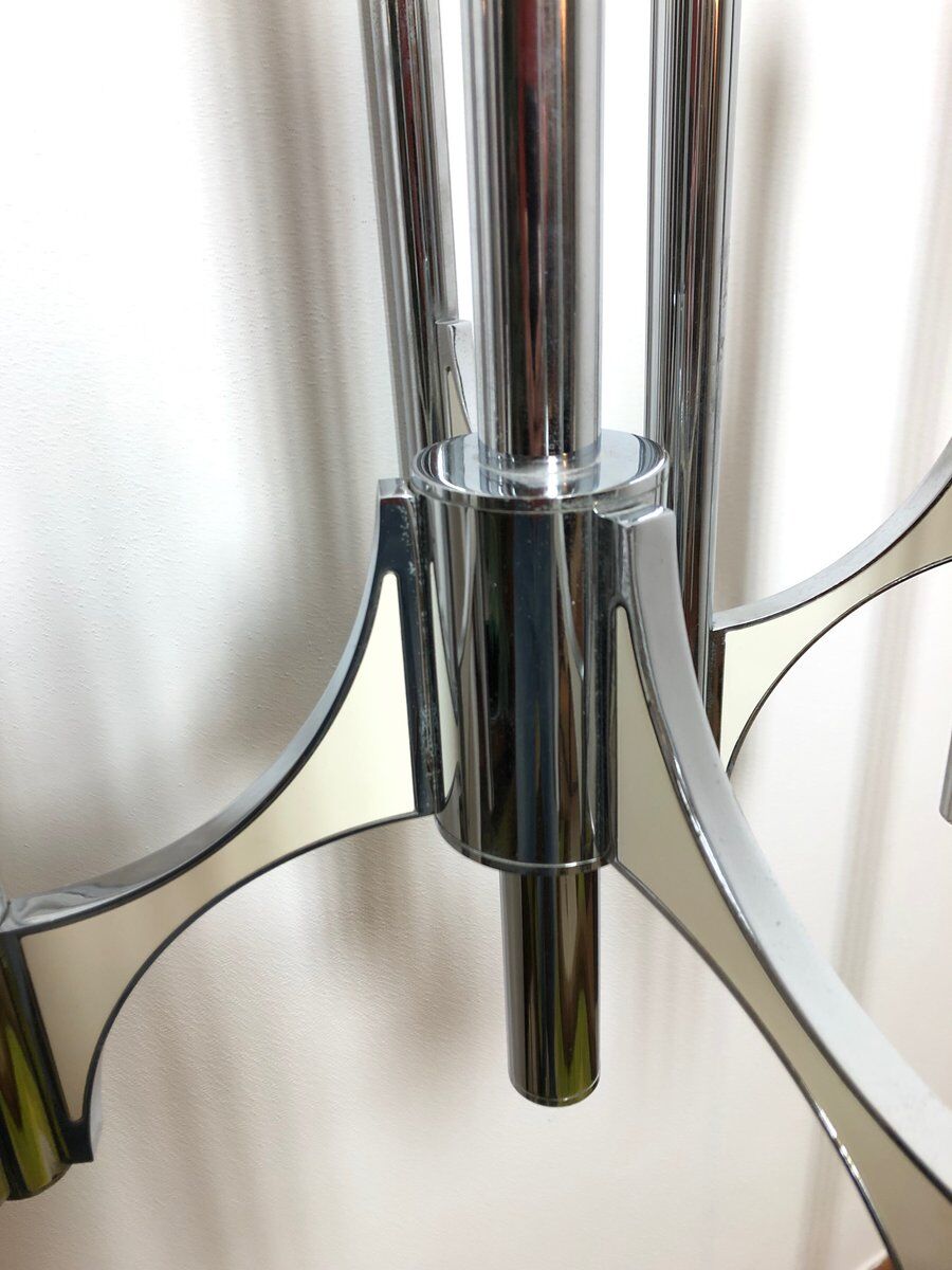 Iconic chandelier by Gaetano Sciolari with nine lights, 1970s.
