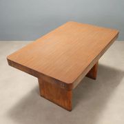 Table en bois plaqué loupe des années 1940