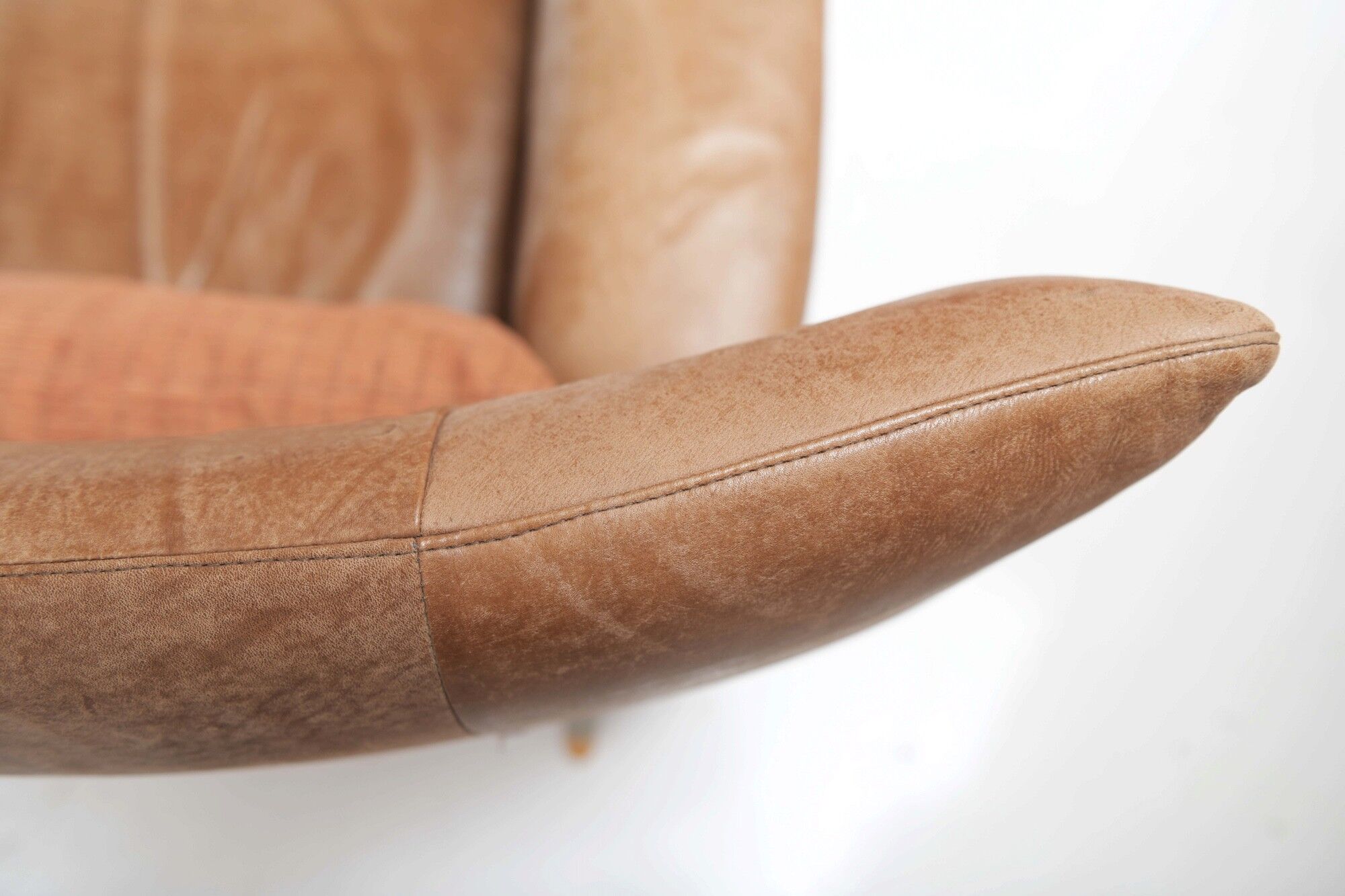 Leather sofa - Gerard van den Berg - The Netherlands