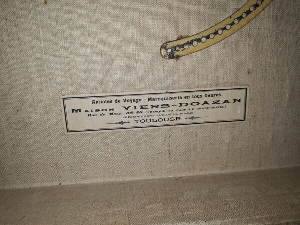 Malle de voyage en bois