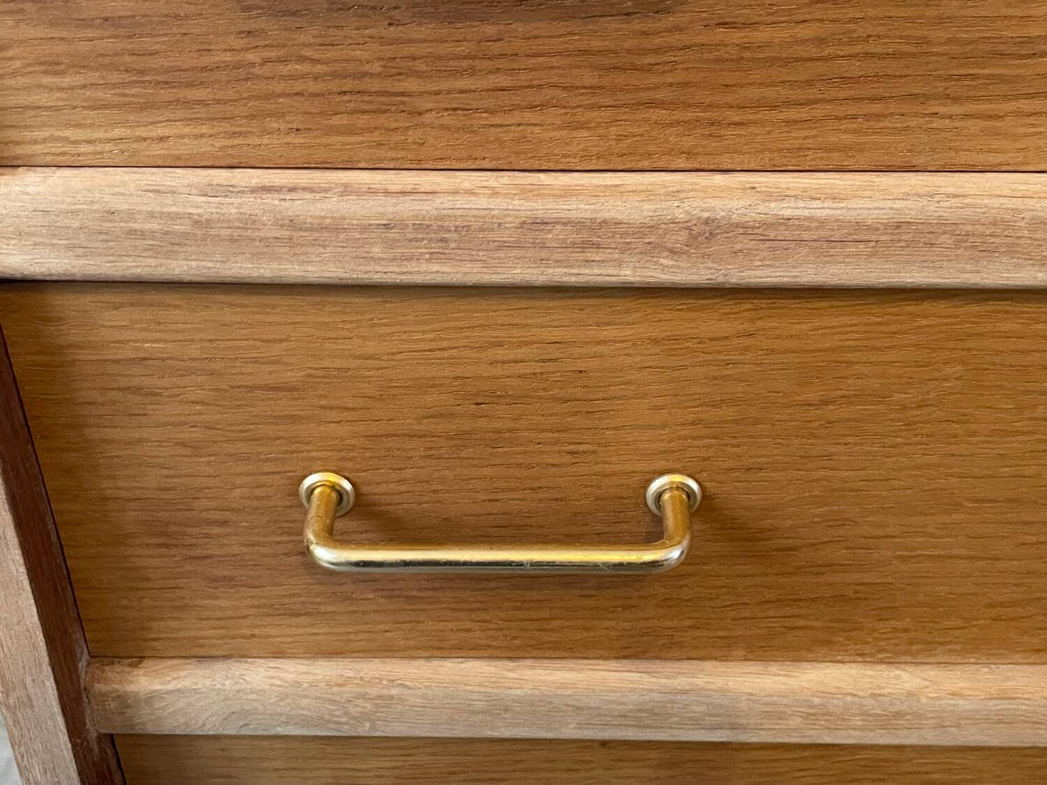 Charming vintage chest of drawers from the 1960s