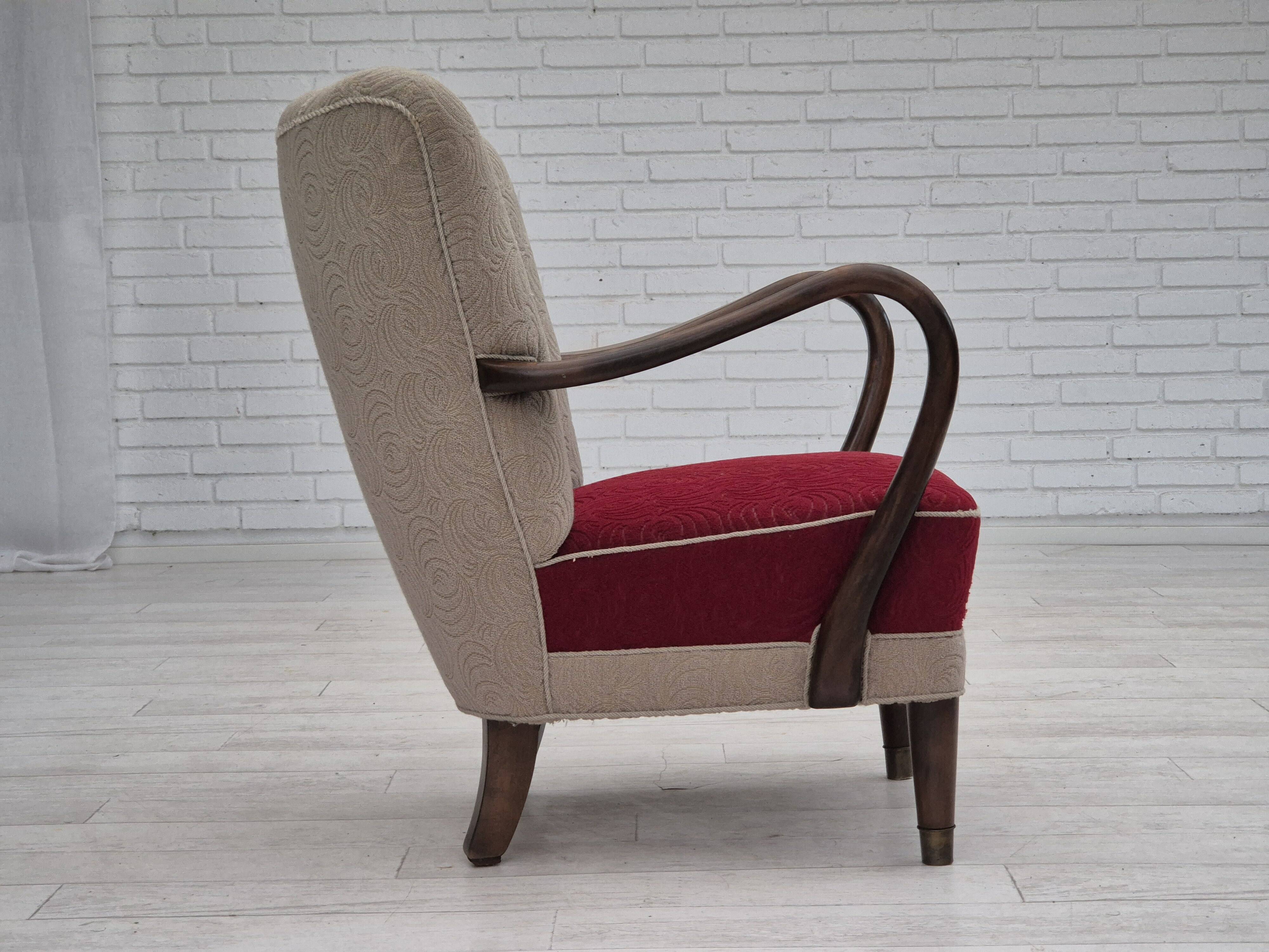Années 1960, design danois par Alfred Christensen, fauteuil en état d'origine.