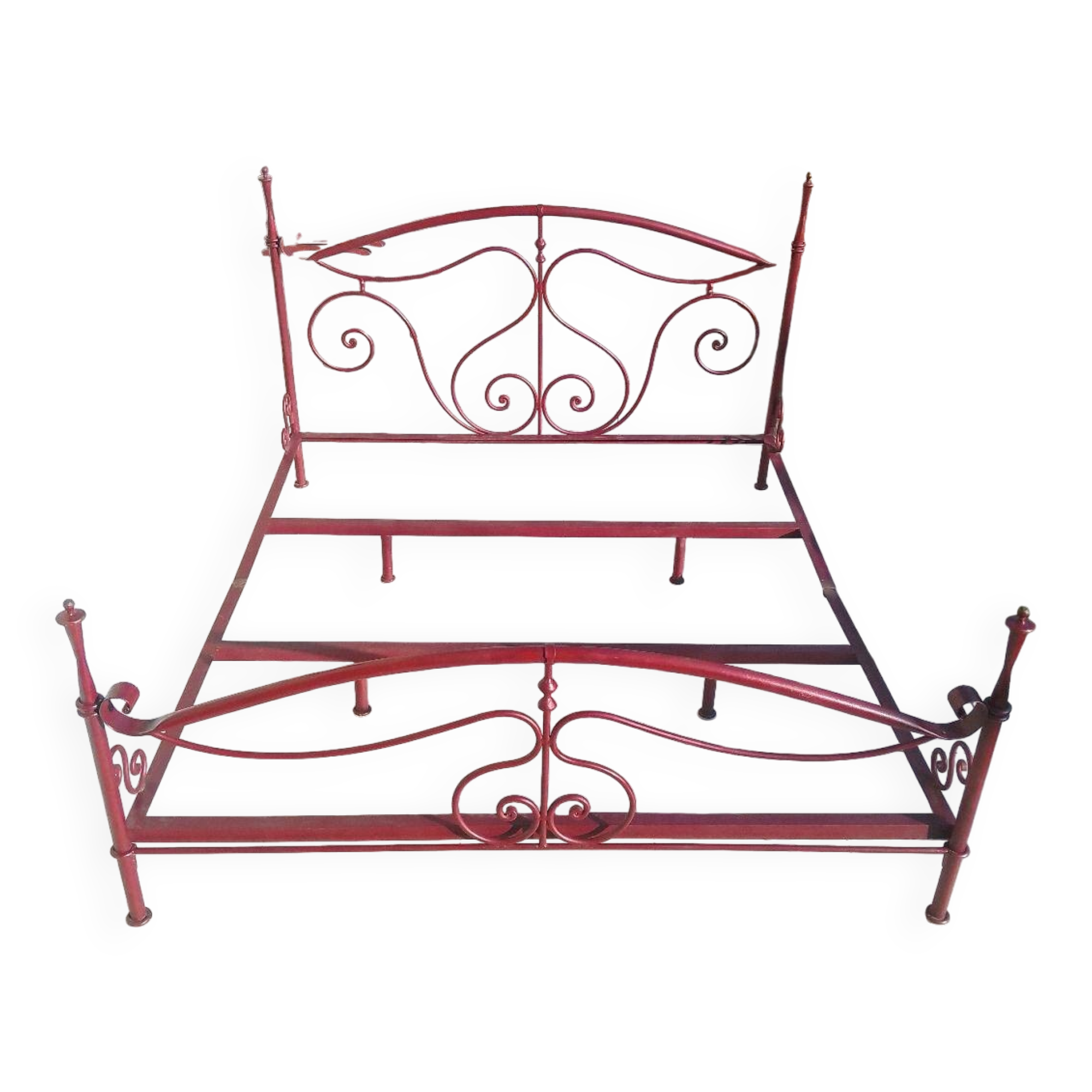 wrought iron bed frame