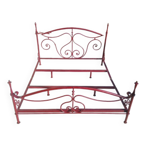 cadre de lit en fer forgé