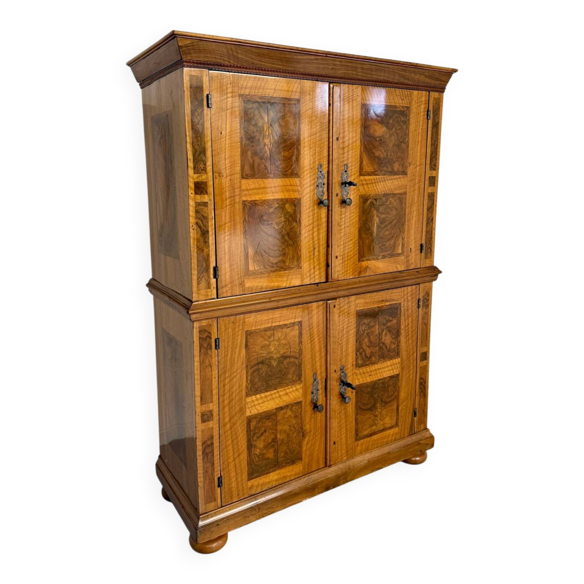 Antique 19th century Biedermeier art deco chest of drawers in walnut with wrought iron locks