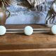 Patère, vintage beige metal coat rack