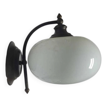 BTM large Art Deco wall lamp