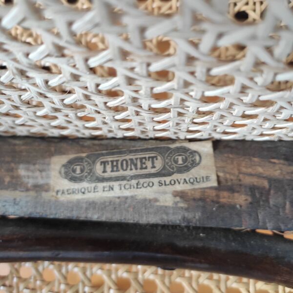 Chaises Thonet N°56 cannage neuf