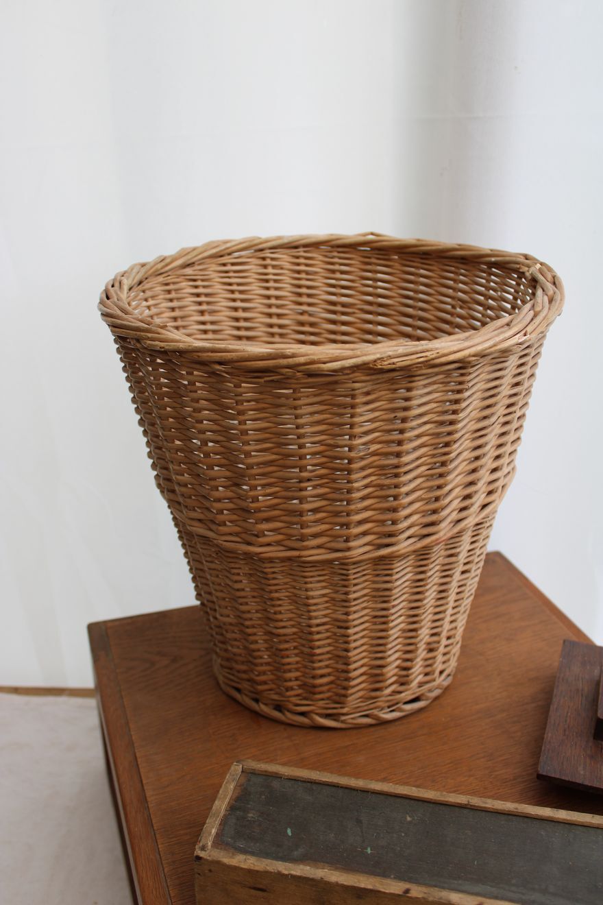 Paper basket