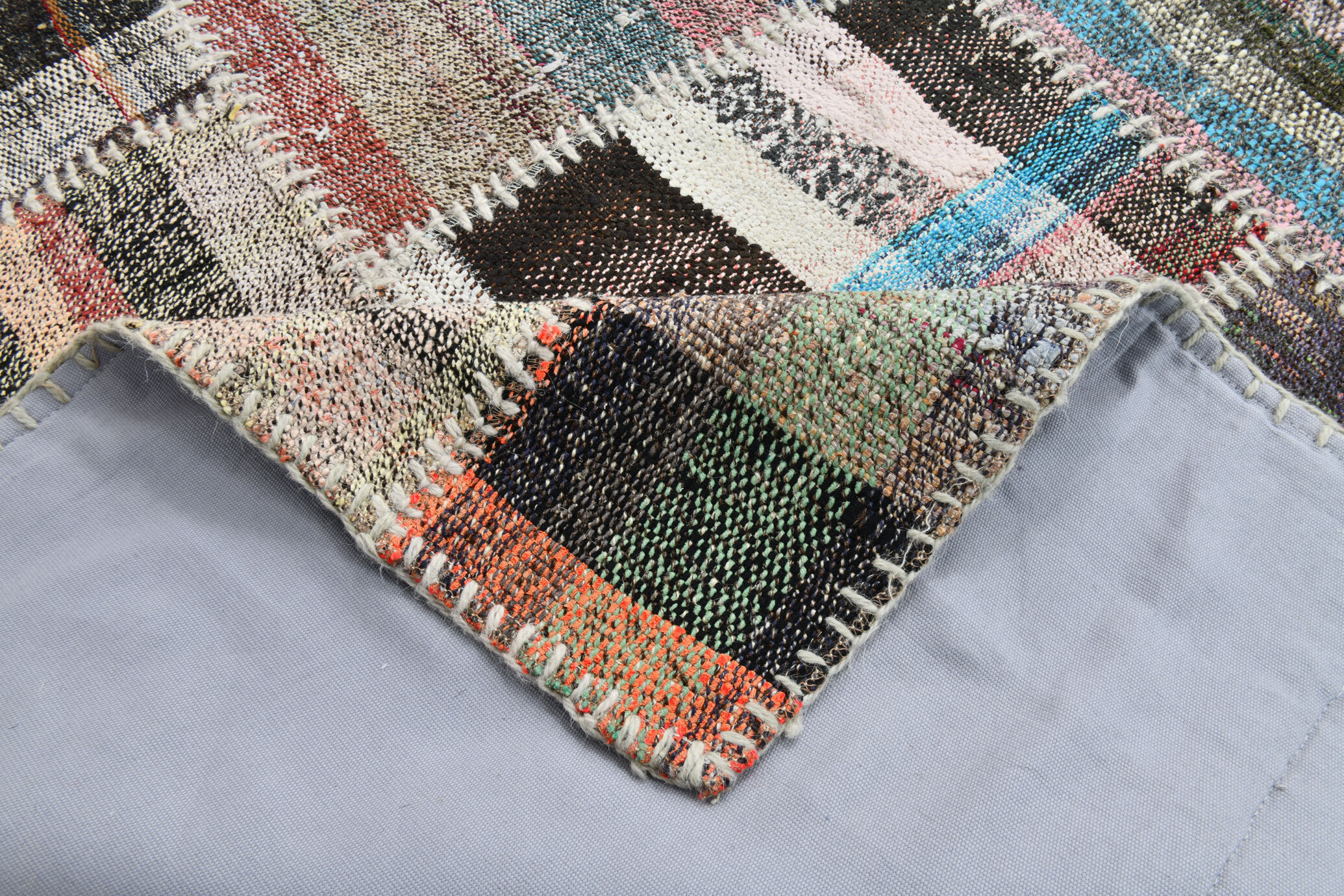 Flatweave ethnic kilim rug 212x302