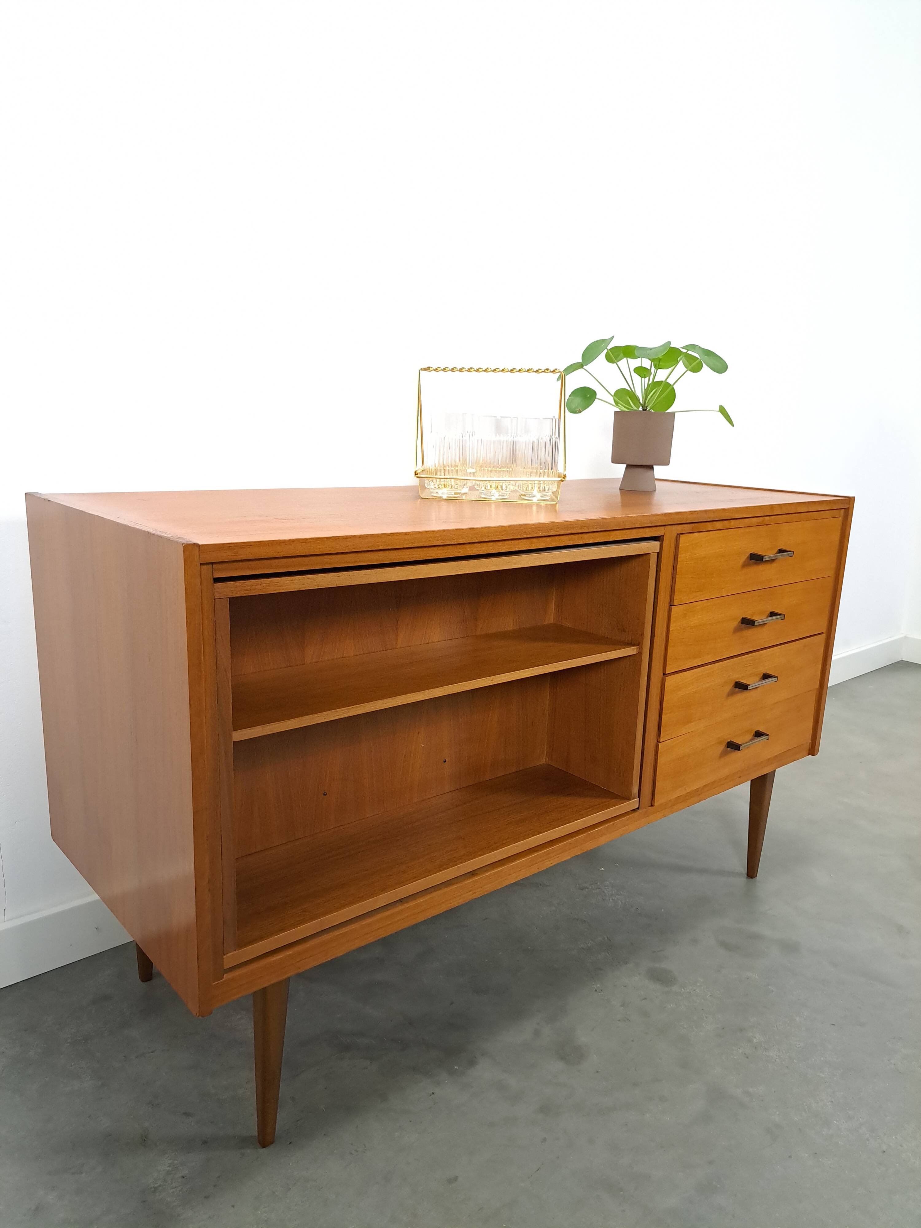 Fineer dressoir met draaibare bar en lades, barkast