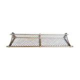 Shelf former luggage carrier