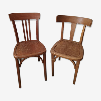 Paire de chaises bistrot en bois