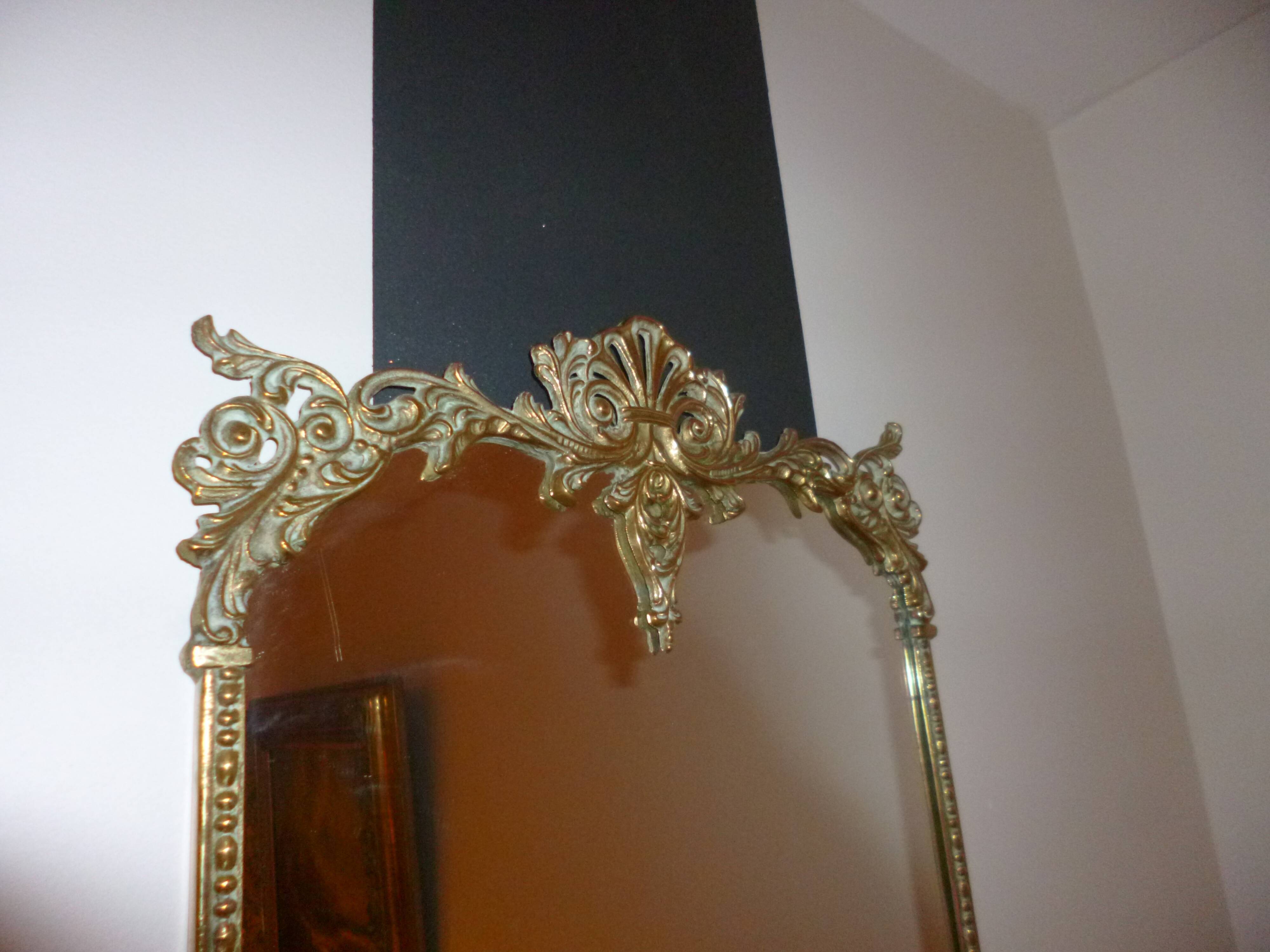 Mirror in bronze era XIX 61x38cm