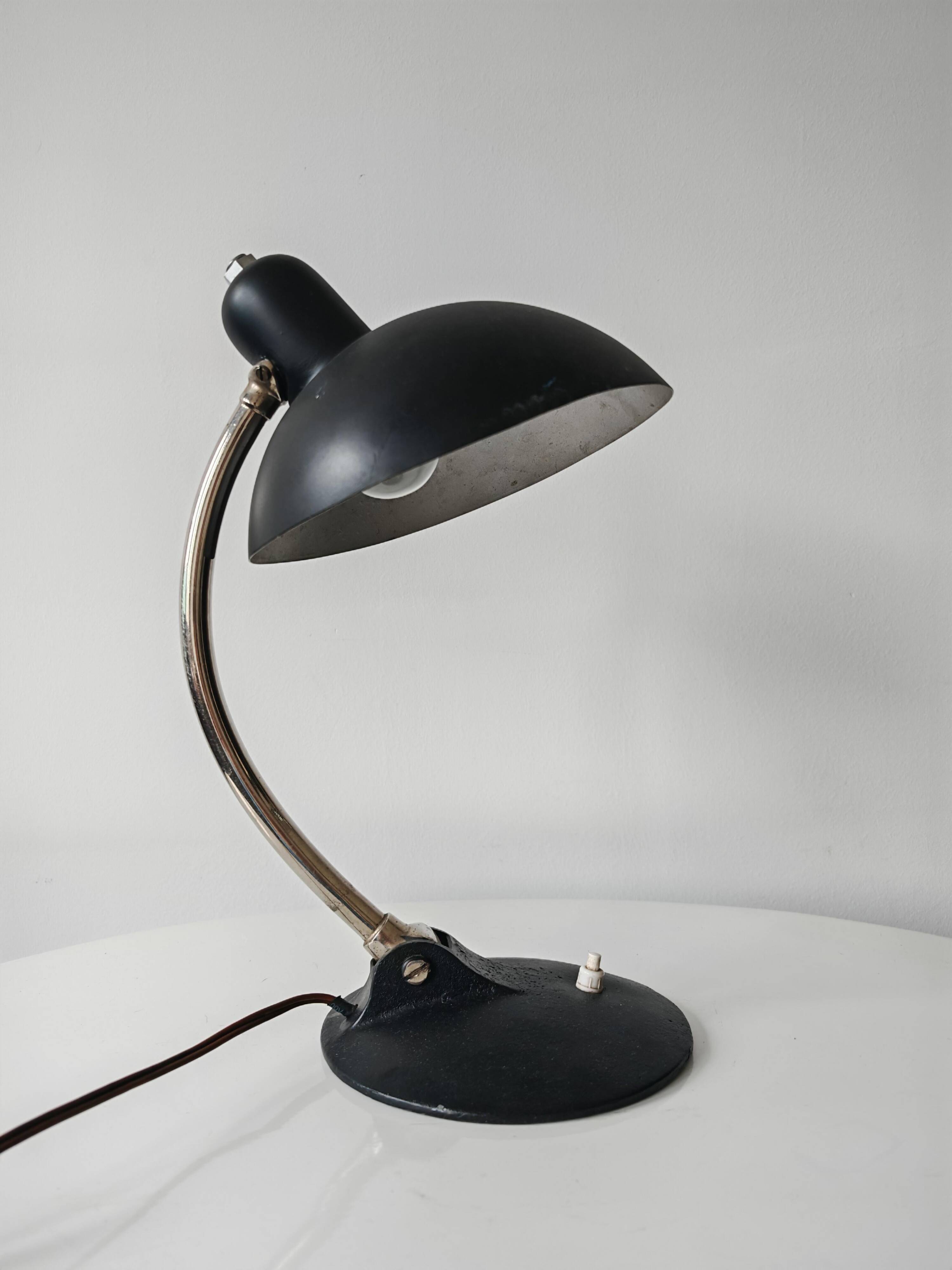 Bauhaus table lamp in wrought iron and steel, 1930s