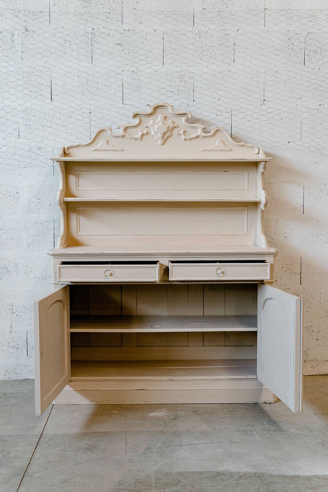 Saint hubert wooden furniture