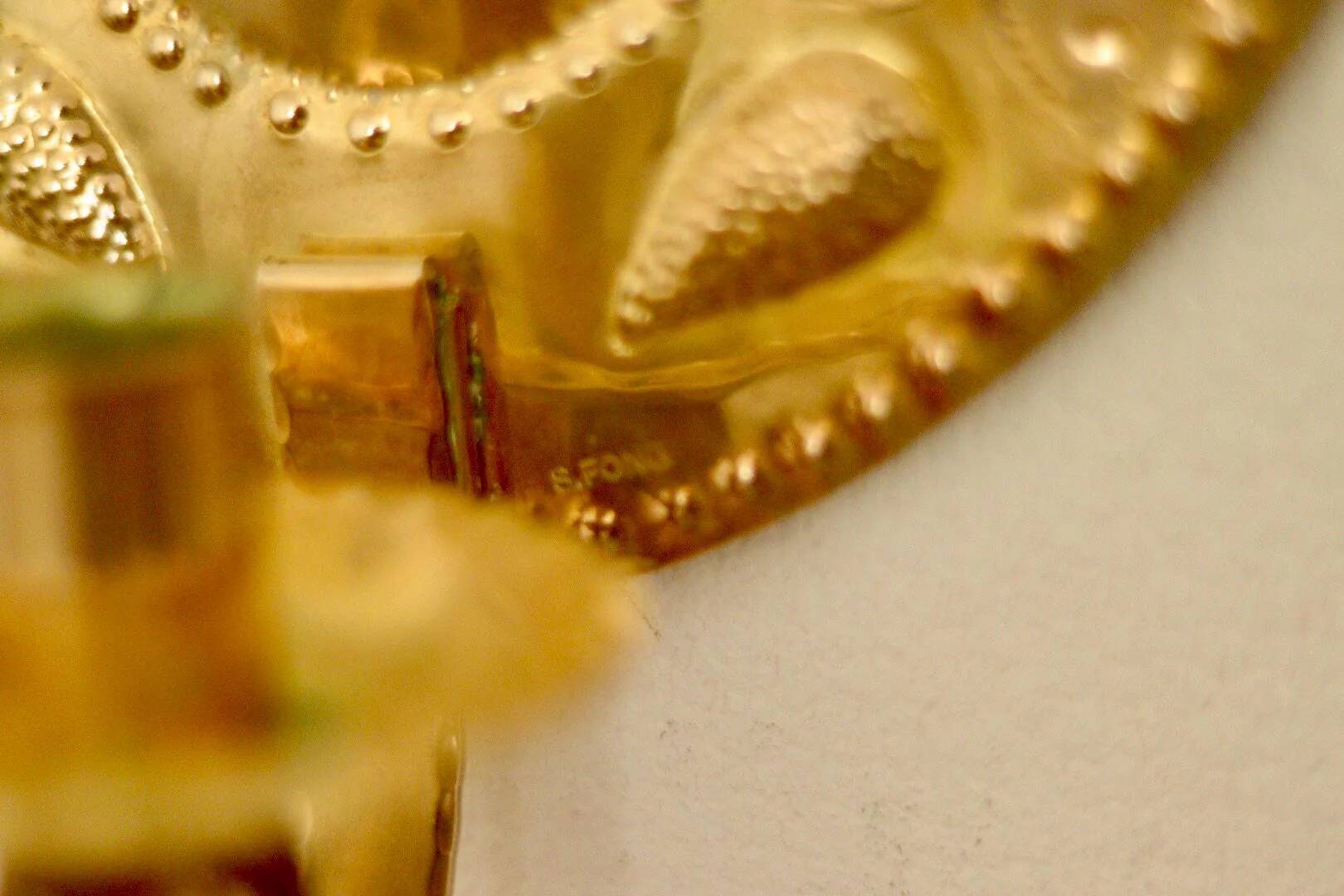 Paire d'appliques suédoises en laiton du milieu du siècle par S. Fong