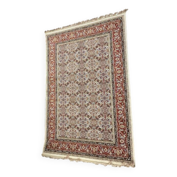 Tapis Oriental Classique Bleu Marine et Rouge Bordeaux