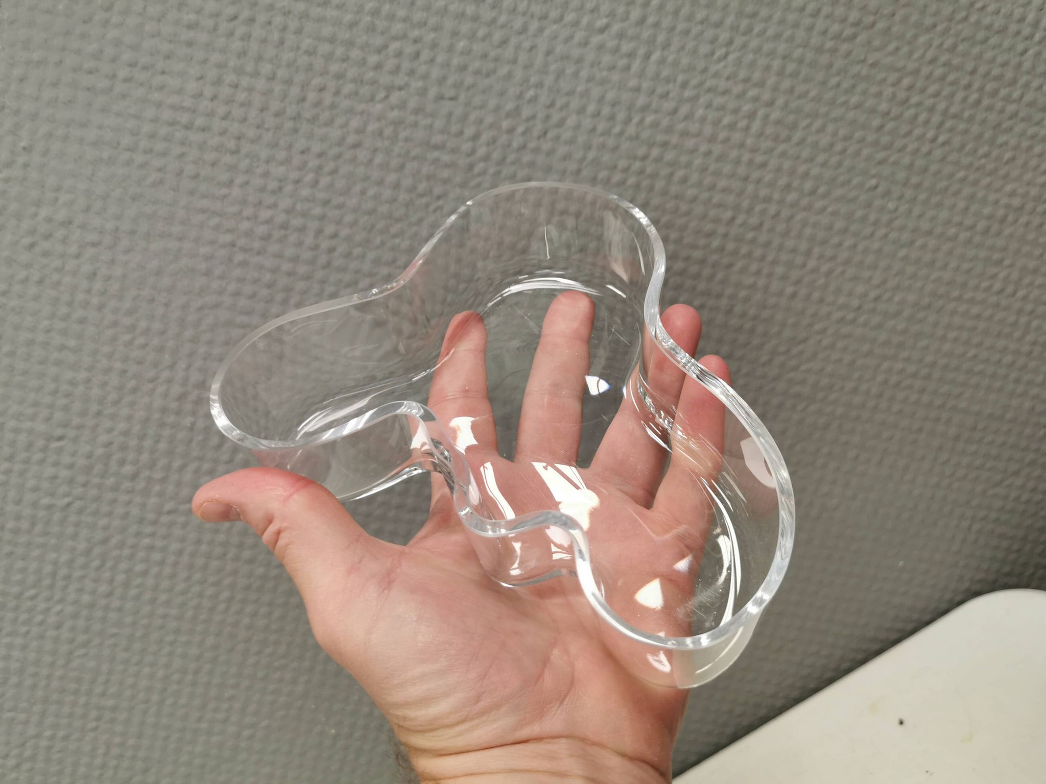 Stylish Alvar Aalto bowl, Finland, estimated to date from the 1980s–90s