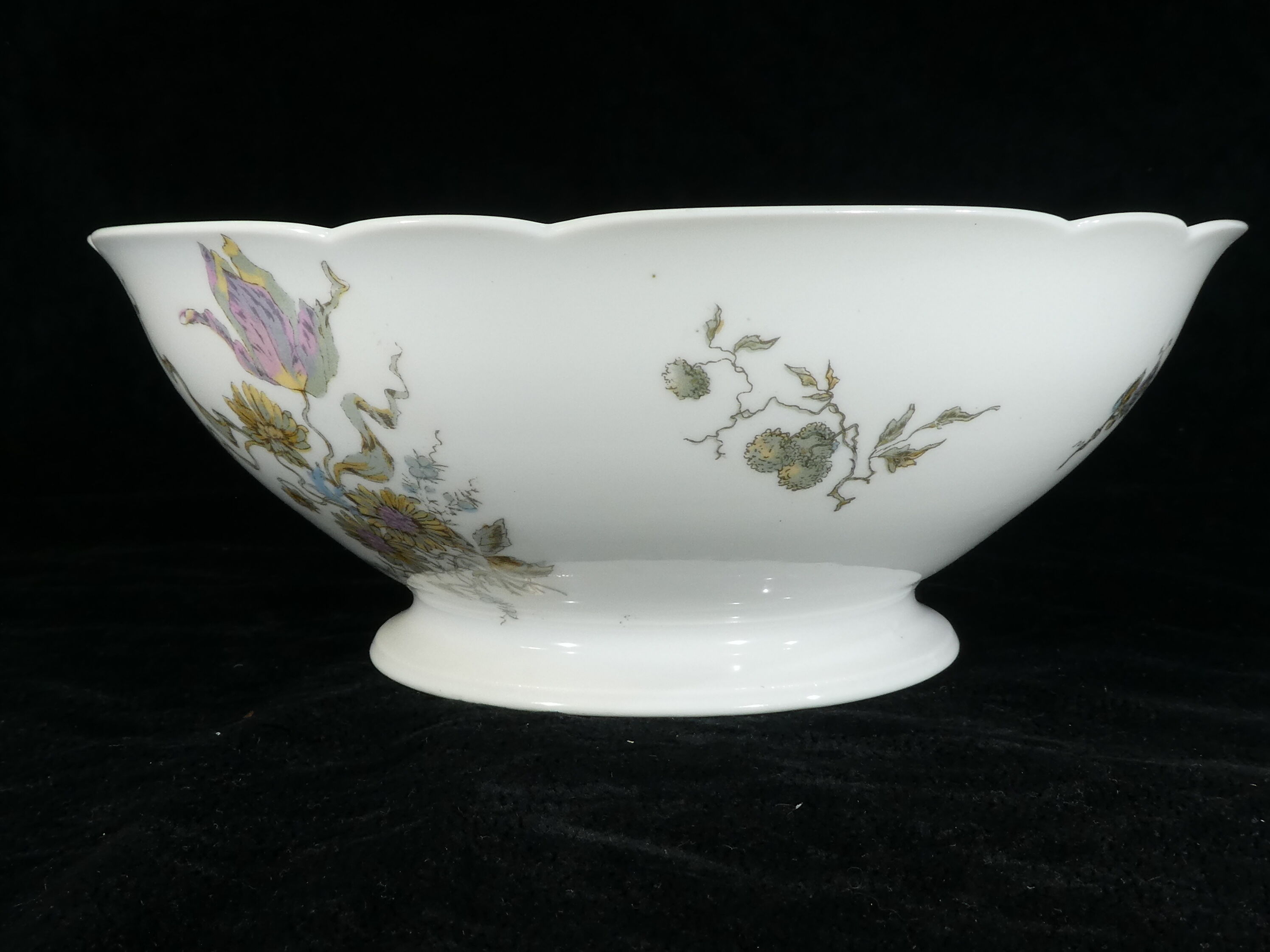 Limoges porcelain saladier for E.Bourgeois paris