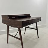 Bureau danois modèle 56 en palissandre par Arne Wahl Iversen pour Vinde Mobelfabrik