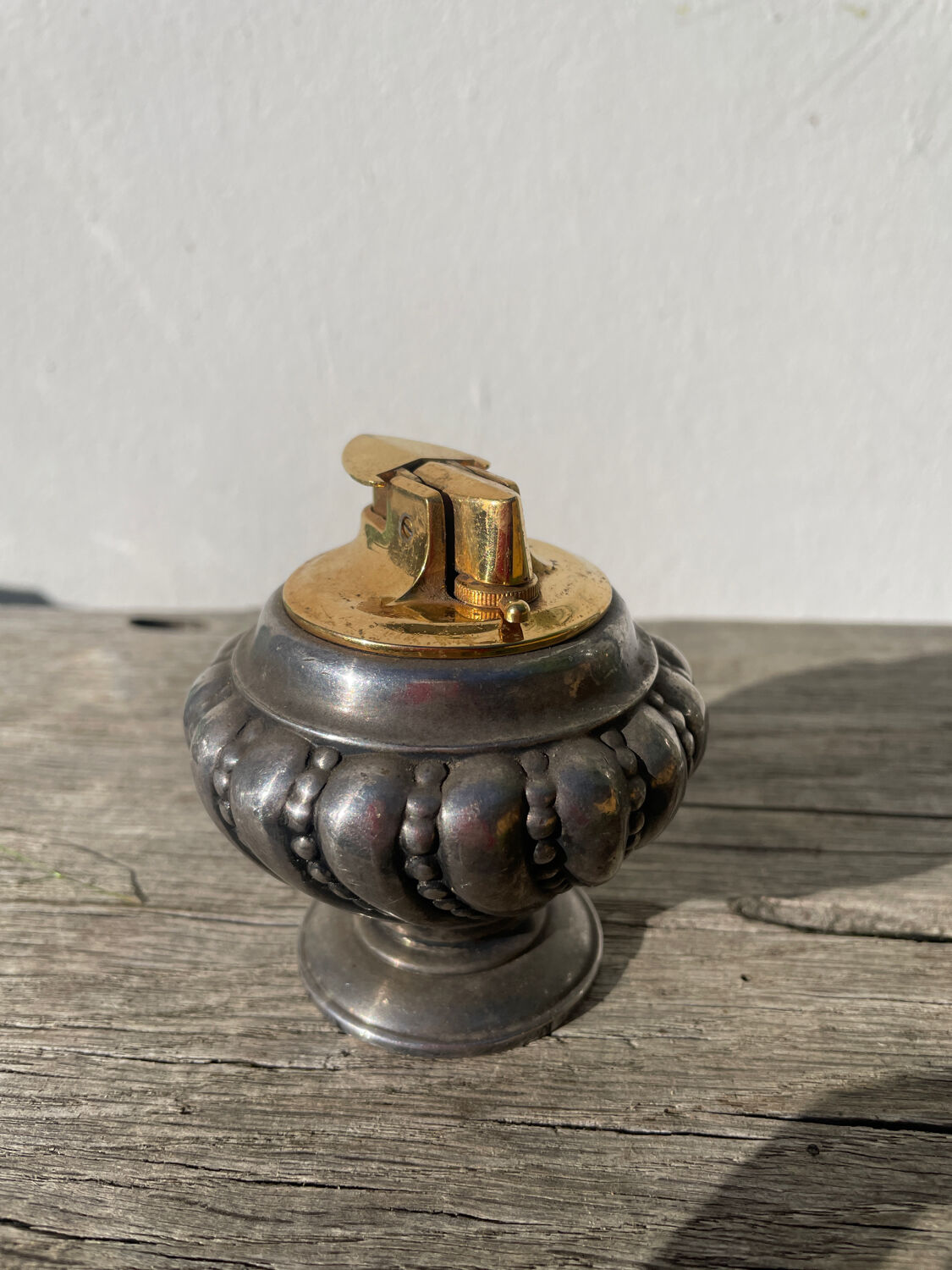 Ronson silver-plated metal lighter