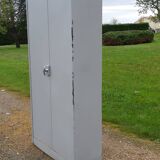Armoire industrielle en fer