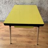 Table formica