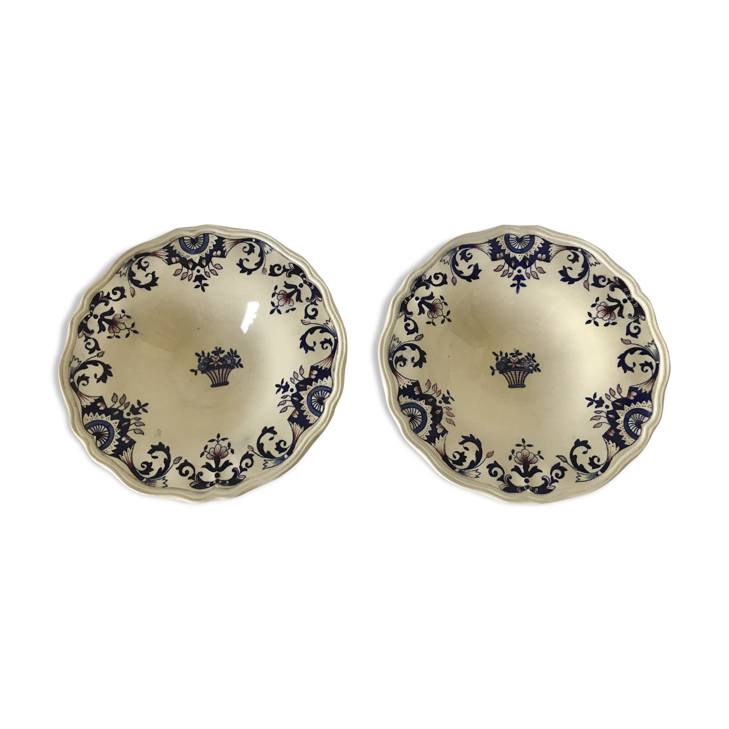 Pair of longchamp Rouennais earthenware cups