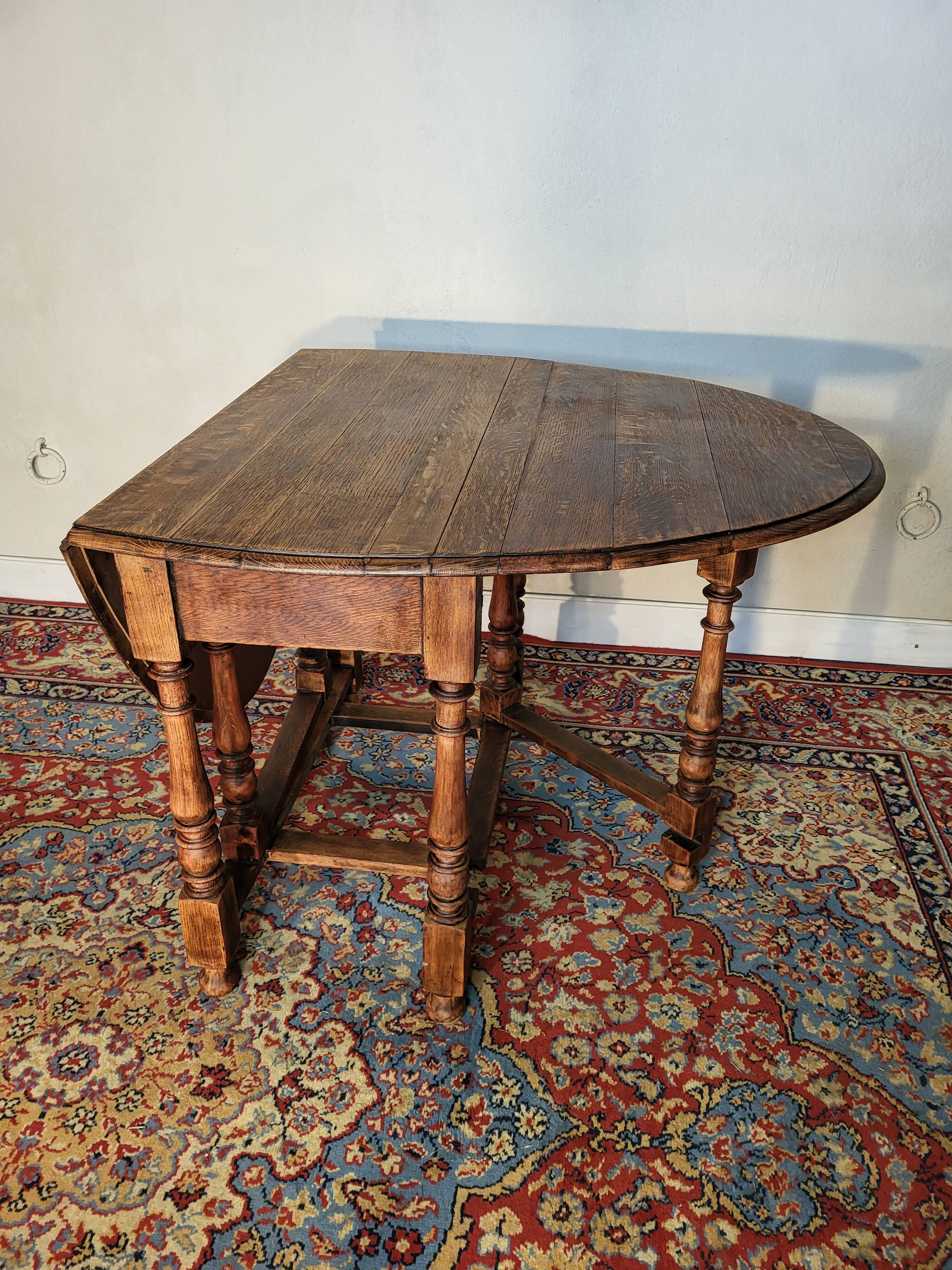 Table Gateleg - England XIXth