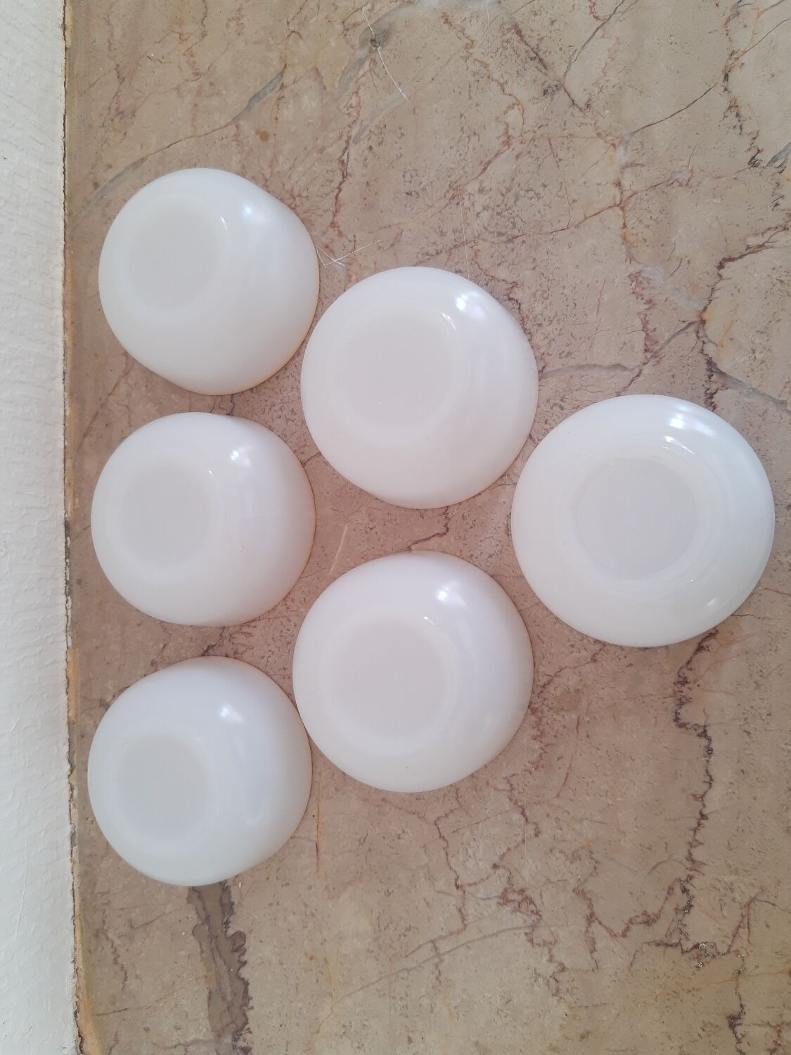 Series of vintage ramekins in white opaline Arcopal