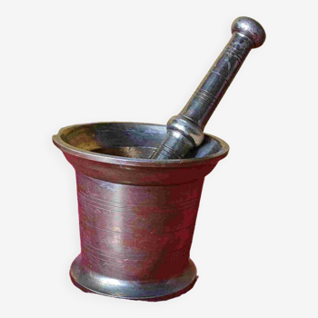 Bronze pestle