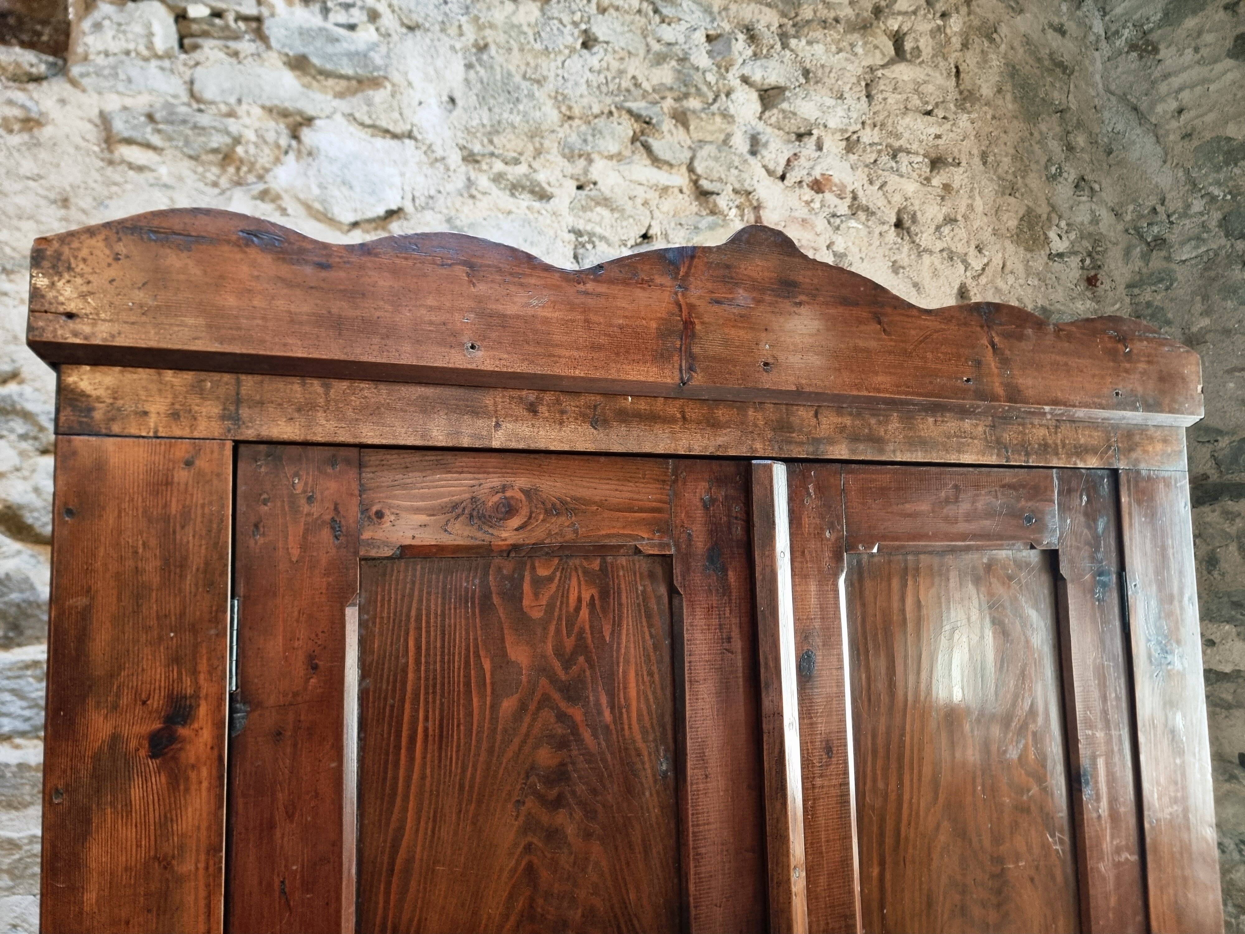 Antique French pine bonnetière – rustic country wardrobe – circa 1900–1920