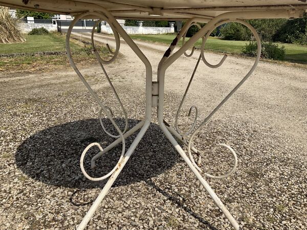Table de jardin