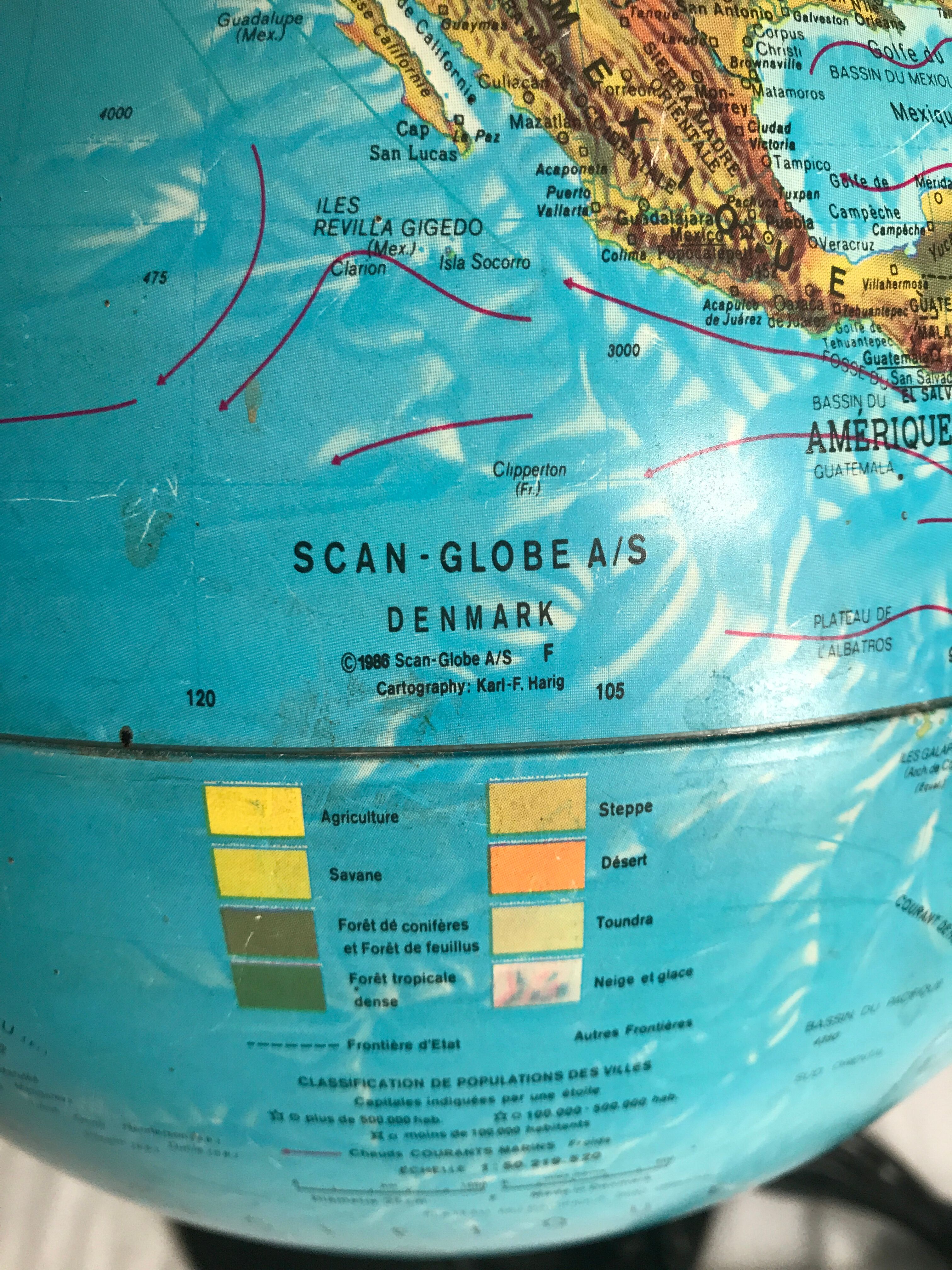 Globe Earth luminous globe scan type 5-z made in Denmark 1986