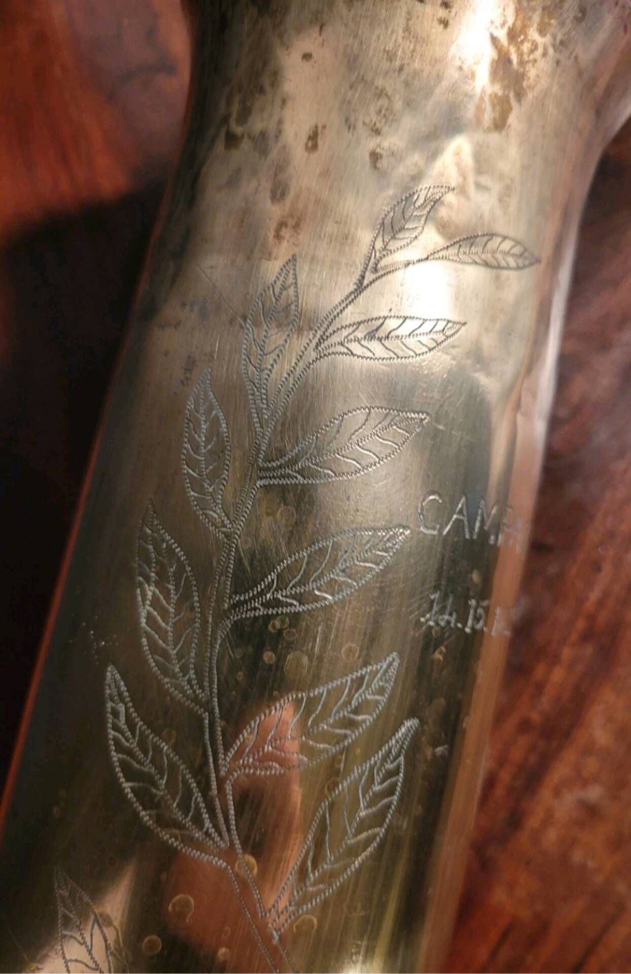Vase Obus Chiselled Decor of Branches Trench Art Poilu WW1 14 18