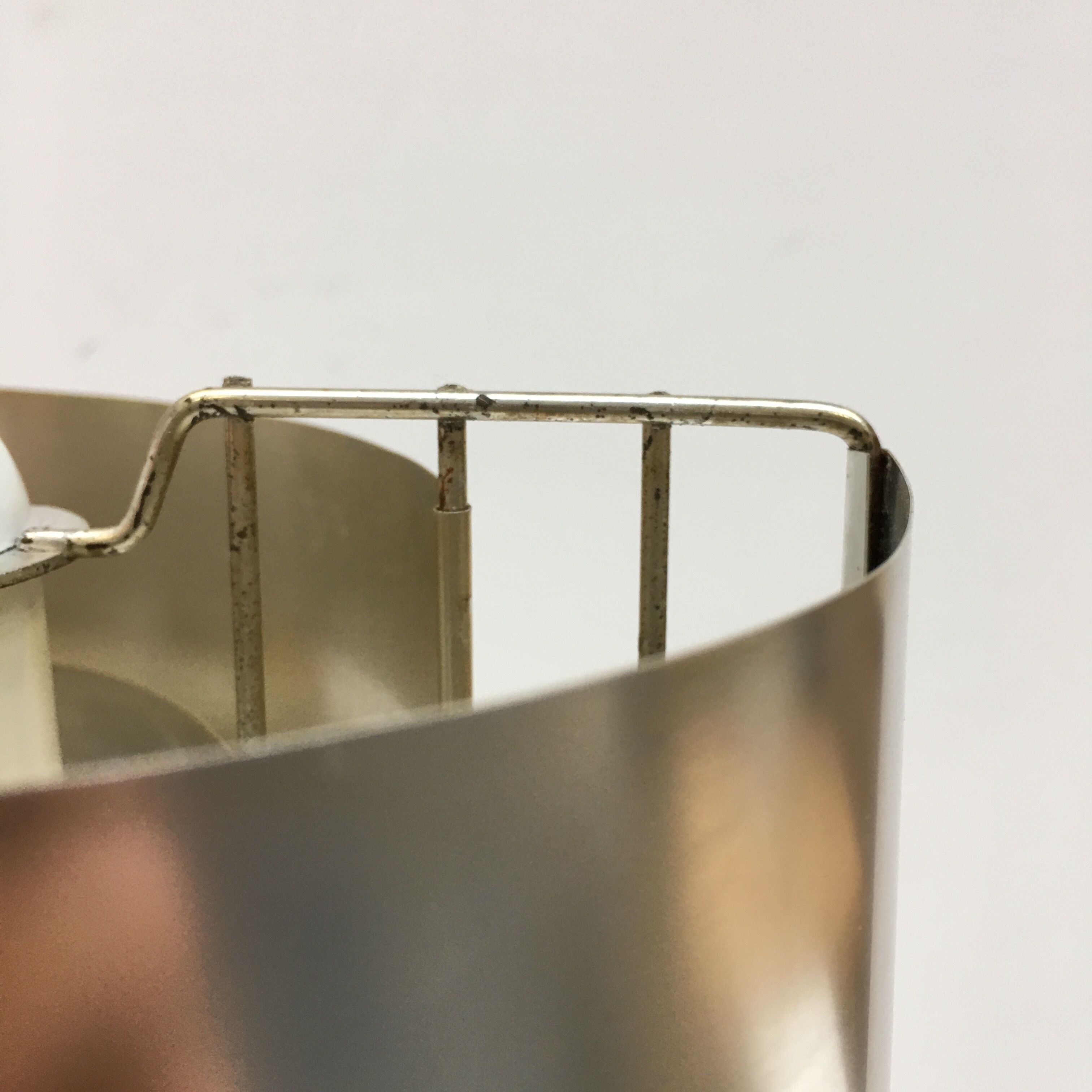 Aluminum suspension by Max Sauze