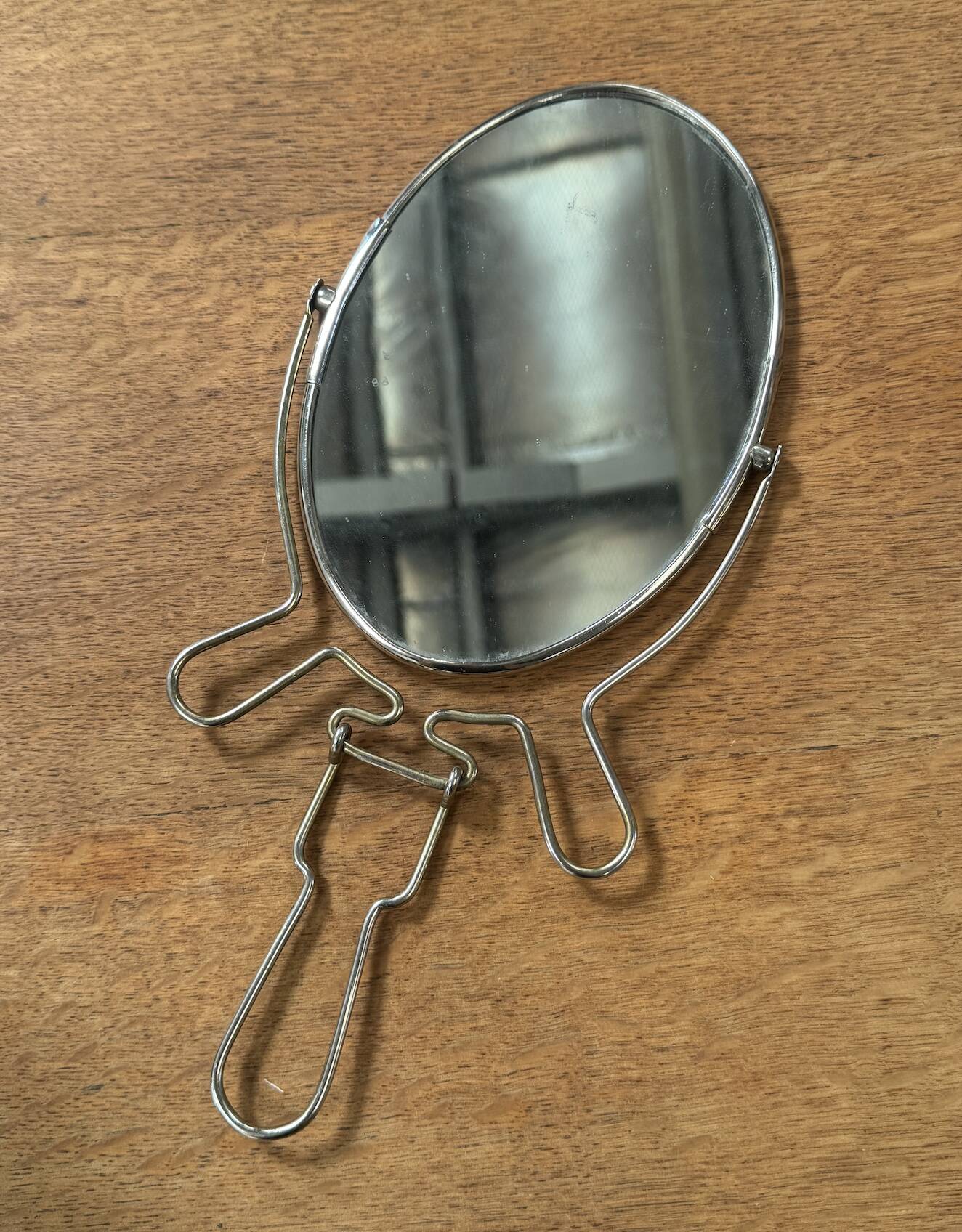 Miroir de barbier