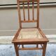 Chaise en bois et cannage 