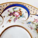 Tasse et soucoupe en porcelaine reproduction de sèvres décorées à la main par m.carpezat pour limoge