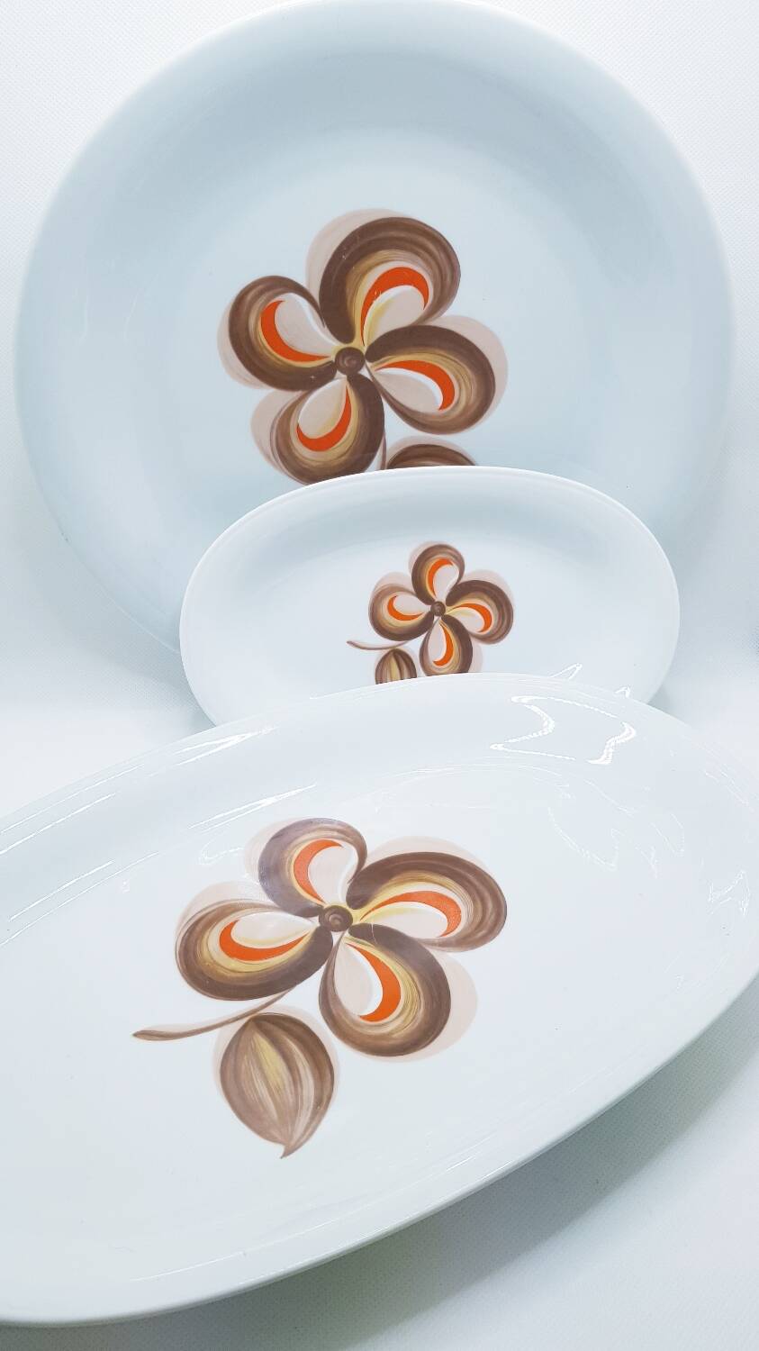 Service de table grande fleur