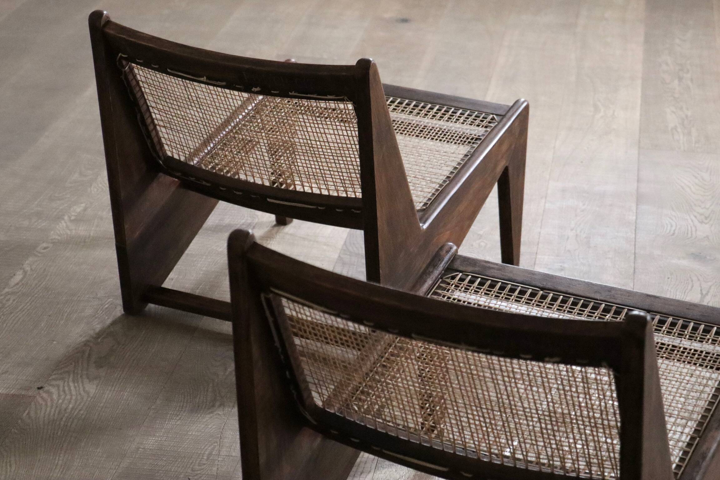 Chaises Kangourou Pierre Jeanneret PJ-SI-59, Inde, 1955