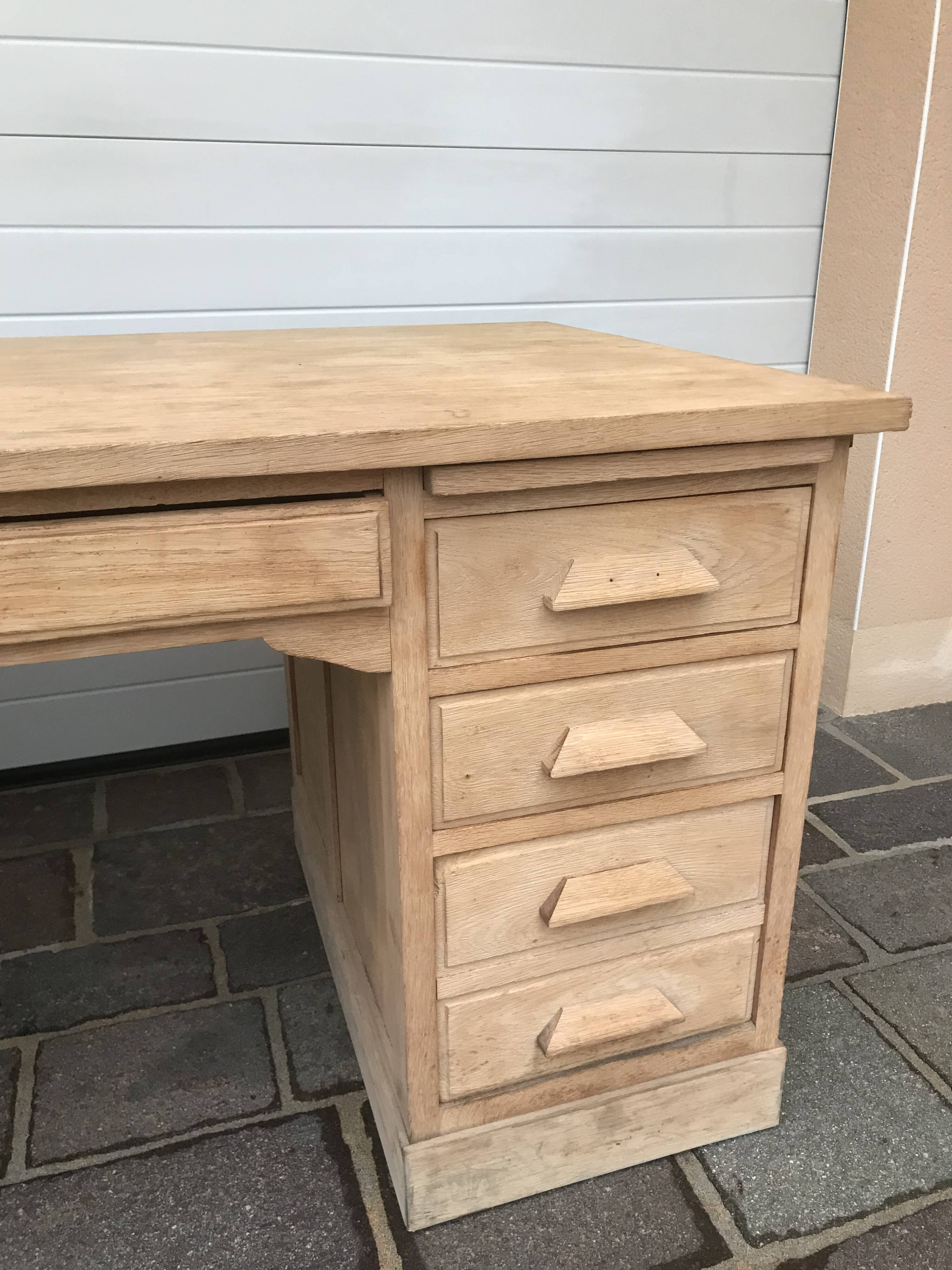 Office of "Minister"