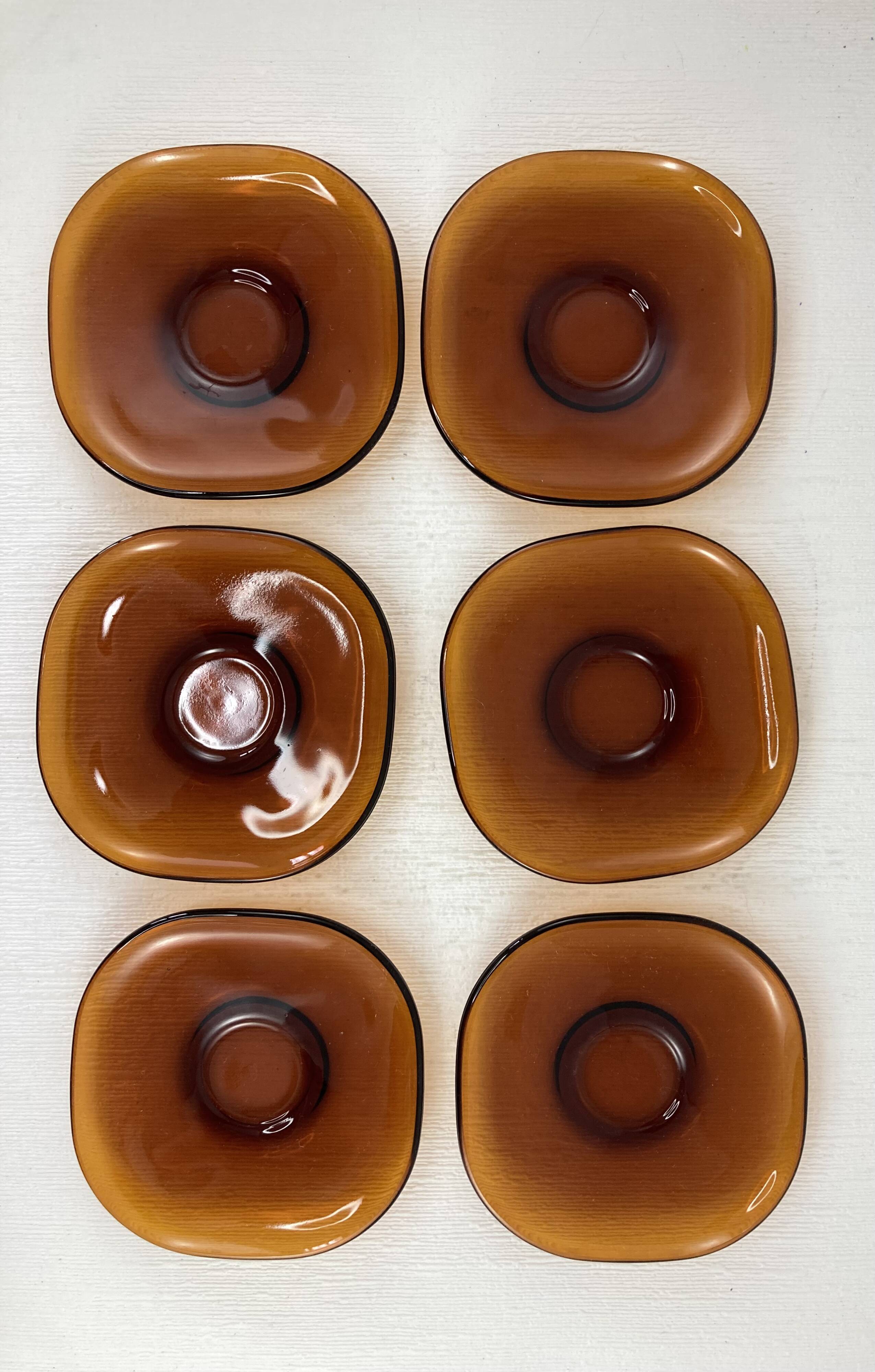 Service of 6 coffee cups and saucers Vereco amber glass design 1970