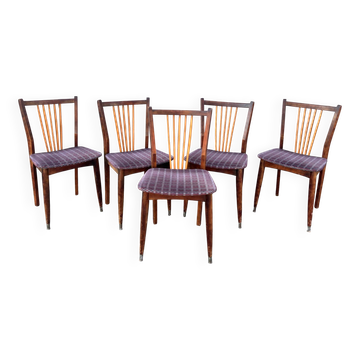 Set of 5 Scandinavian chairs in wood and checked fabric.